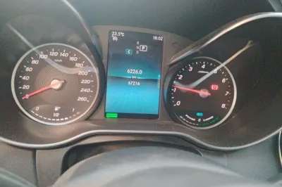 Mercedes-Benz C-Class 2019, 67200 км, за 110425.43 CNY - фото 17