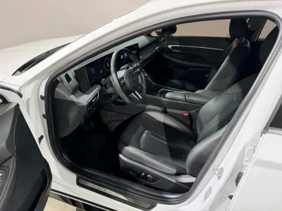 Hyundai Sonata 2024, 22217 км, за 10320000 KRW - фото 5