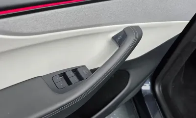 Tesla Model Y 2025, 15983 км, за 99990000 KRW - фото 31