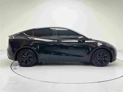 Tesla Model Y 2024, 49000 км, за 178800 CNY - фото 18