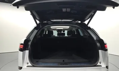 Land Rover Range Rover Velar 2025, 8404 км, за 83500000 KRW - фото 20