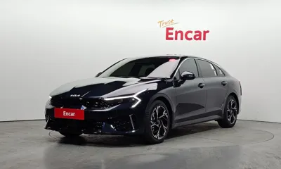 Kia K5 · 2025 год