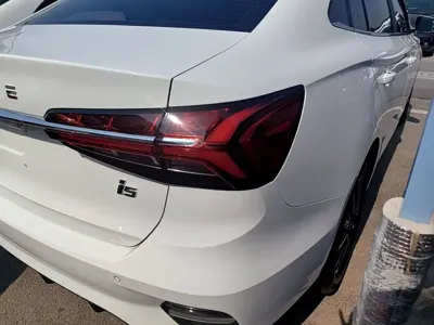 Roewe i5 2021, 33900 км, за 36200 CNY - фото 8