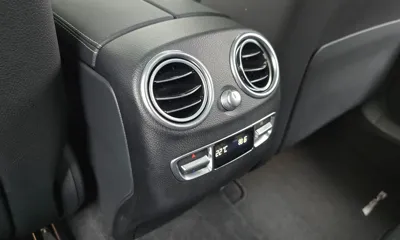 Mercedes-Benz GLC-Class 2019, 39521 км, за 27500000 KRW - фото 33