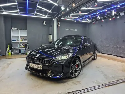 Kia Stinger · 2018 год