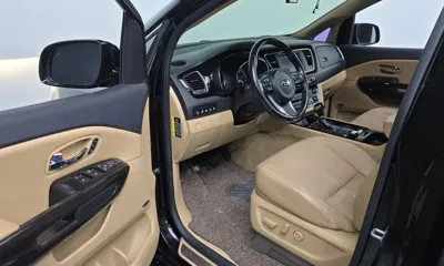 Kia Canival 2016, 220745 км, за 8090000 KRW - фото 10