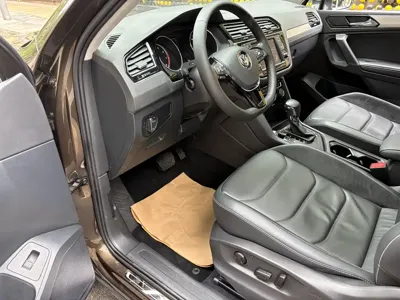 Volkswagen Tiguan L 2018, 60000 км, за 70100 CNY - фото 5