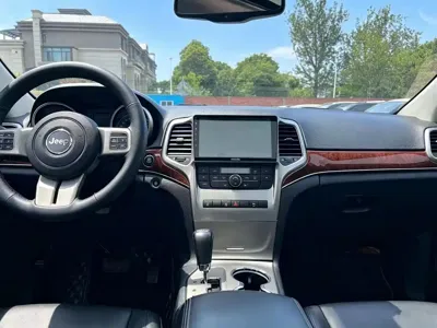 Jeep Grand Cherokee (Import) 2012, 140000 км, за 30600 CNY - фото 11