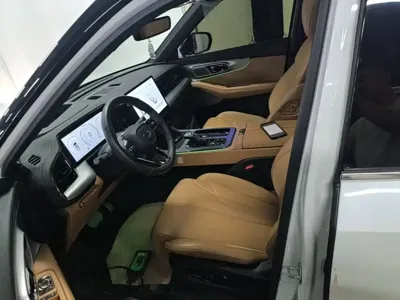 GAC Motor Trumpchi ES9 2024, 20299 км, за 141400 CNY - фото 15