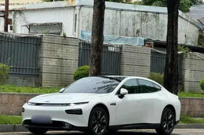 Xpeng P7 · 2020 год