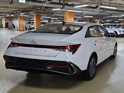 Hyundai Avante 2026, 5 км, за 3840000 KRW - фото 17