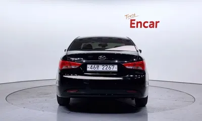 Hyundai Sonata 2014, 208212 км, за 3500000 KRW - фото 4
