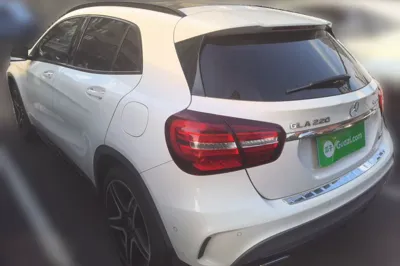 Mercedes-Benz GLA 2018, 71300 км, за 78271.82 CNY