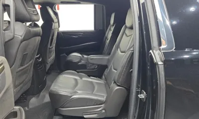 Cadillac Escalade 2016, 50027 км, за 41690000 KRW - фото 13