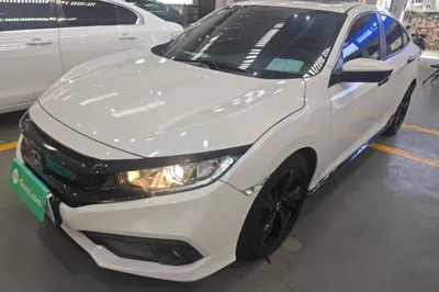 Honda Civic 2019, 35400 км, за 77653.2 CNY - фото 1