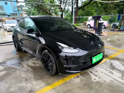 Tesla Model Y 2021, 72100 км, за 133500 CNY