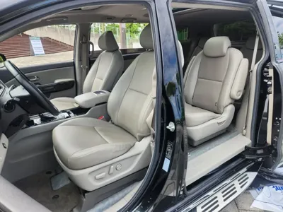 Kia Canival 2015, 108169 км, за 11000000 KRW - фото 14