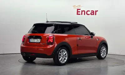 MINI Cooper 2021, 42425 км, за 18300000 KRW