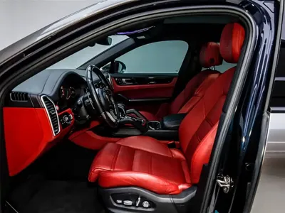 Porsche Cayenne 2020, 51800 км, за 488000 CNY - фото 9