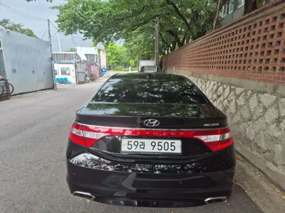 Hyundai Grandeur 2015, 84611 км, за 8000000 KRW - фото 4