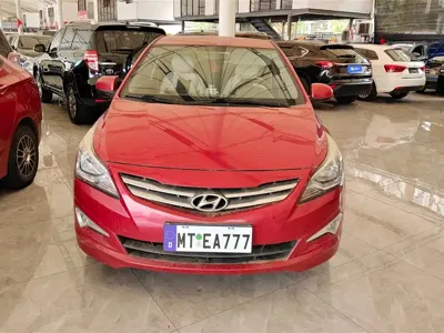 Hyundai Verna 2014, 75900 км, за 12000 CNY