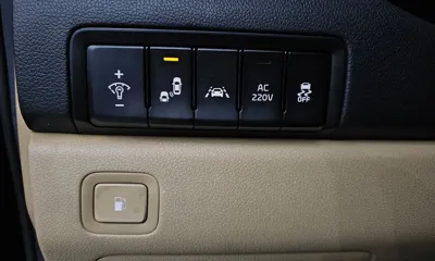 Kia Canival 2017, 197051 км, за 8900000 KRW - фото 13