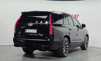 Cadillac Escalade 2023, 49109 км, за 100000000 KRW - фото 2