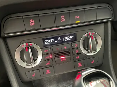 Audi Q3 2015, 106000 км, за 42800 CNY - фото 12