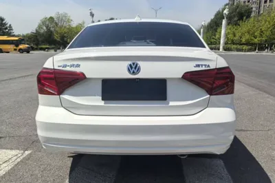 Volkswagen Jetta 2017, 44500 км, за 38834.89 CNY - фото 3