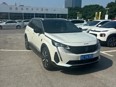 Peugeot 5008 2023, 57000 км, за 116800 CNY