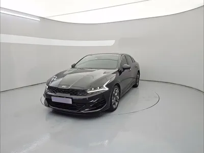 Kia K5 · 2021 год