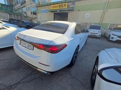 Mercedes-Benz E-Class 2025, 29897 км, за 74800000 KRW - фото 3