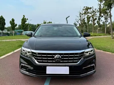 Volkswagen Passat 2021, 100000 км, за 87300 CNY - фото 2