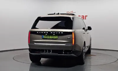 Land Rover Range Rover 2023, 8353 км, за 199900000 KRW