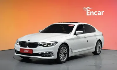 BMW 5-Series · 2020 год