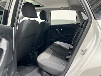 Volkswagen Polo 2019, 85900 км, за 38000 CNY - фото 9