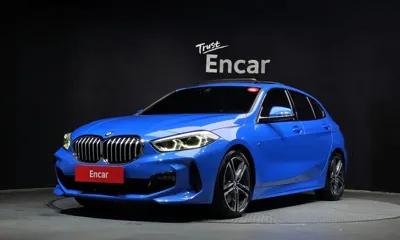 BMW 1-Series · 2022 год