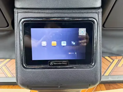Mercedes-Benz V-Class 2019, 80000 км, за 188800 CNY - фото 21