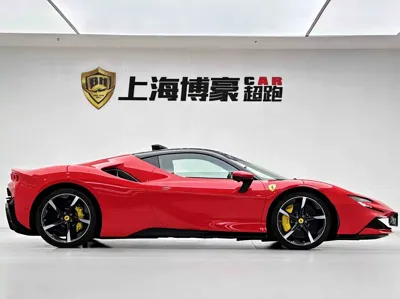 Ferrari SF90 2023, 6000 км, за 4777000 CNY - фото 6