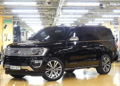 Ford Expedition · 2021 год