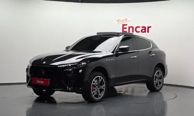 Maserati Levante · 2020 год