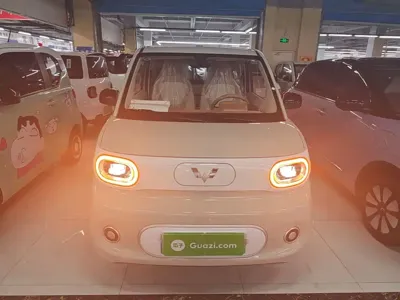 Wuling MINIEV 2026, 100 км, за 37400 CNY