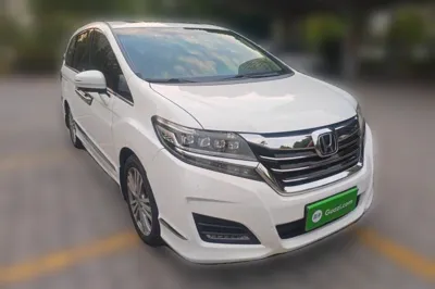 Honda Elysion 2016, 159800 км, за 96140.95 CNY