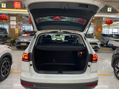 Volkswagen Tharu 2022, 25000 км, за 136800 CNY - фото 12