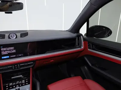 Porsche Cayenne · 2024 год