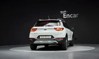 Kia Stonic 2018, 125005 км, за 99990000 KRW