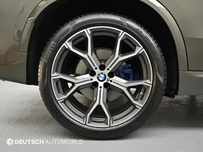 BMW X5 2025, 4995 км, за 129900000 KRW - фото 5