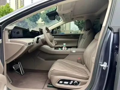 享界 Xiangji S9 2026, 2000 км, за 239800 CNY