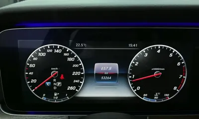 Mercedes-Benz E-Class 2017, 53264 км, за 25990000 KRW - фото 8