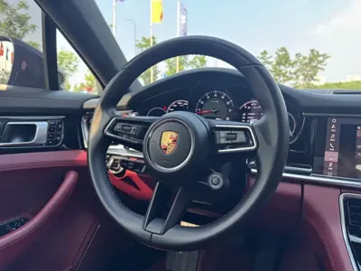Porsche Panamera 2021, 43000 км, за 560500 CNY - фото 11